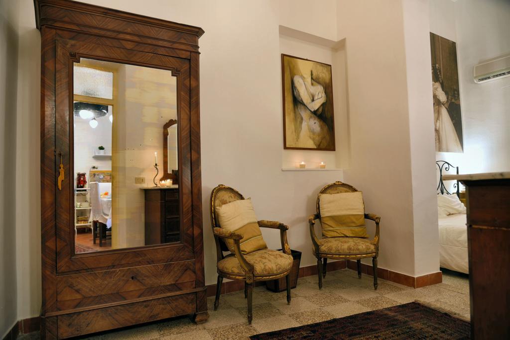 مبيت وإفطار باليرمو Real Teatro Umberto I المظهر الخارجي الصورة